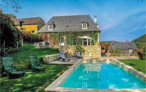 Coly House | Stunning Home In Coly With Wifi