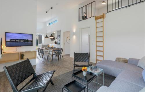 Lembruch House | Stunning Home In Lembruchdümmer See