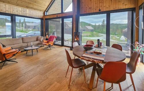 Nes House | Stunning Home In Nesbyen With Wifi