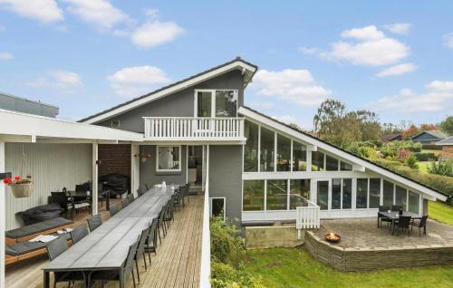 Glyngore House | Stunning Home In Roslev With Sauna