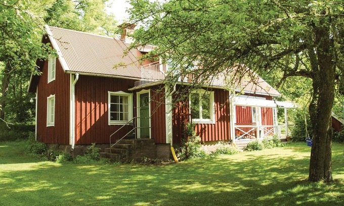 Hultsfred House | Stunning home in Vena with WiFi