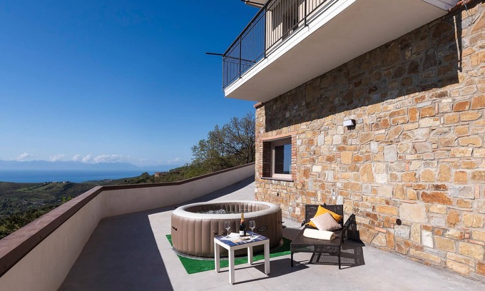 Laureana Cilento House | Stunning home in Laureana Cilento