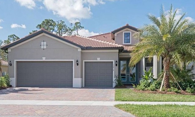 Arborwood House | Stunning home with heated saltwater pool & Cypress Preserve views!