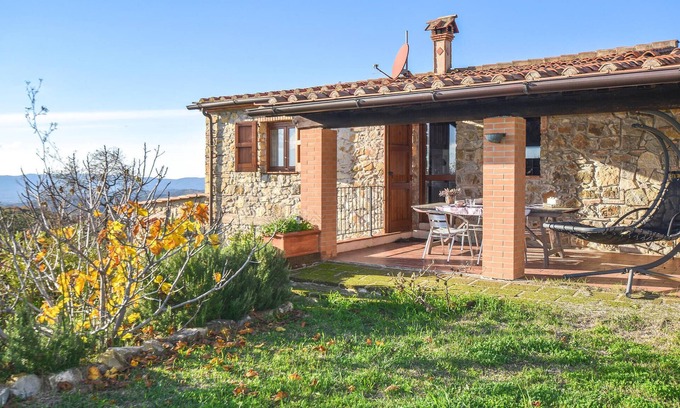 Monterotondo Marittimo House | Stunning home in Monterotondo Marittimo