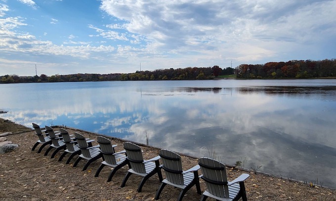 Clearwater House | Stunning Lake Home! Sleeps 12, 4 Full Bathrooms on 3 Acres!