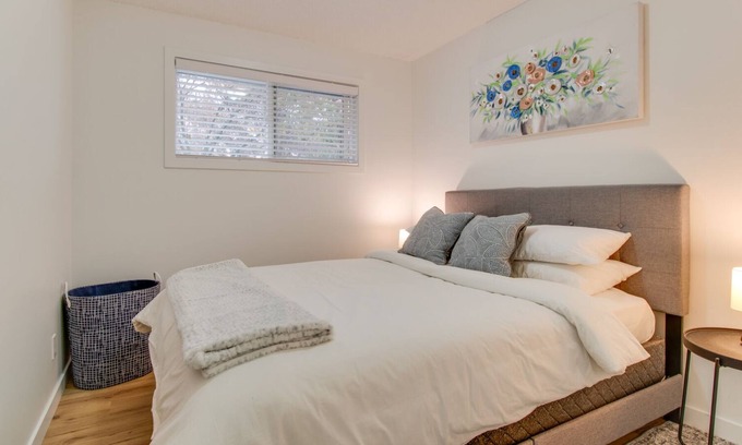 Vernon House | Stunning lake views near Kin beach