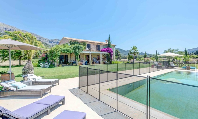 Pollensa Villa | STUNNING LUXURY VILLA IN POLLENSA