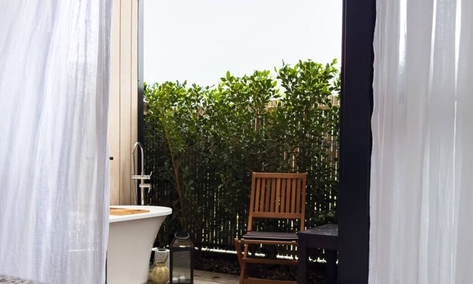 Matakana Apartment | Stunning Matakana Retreat!