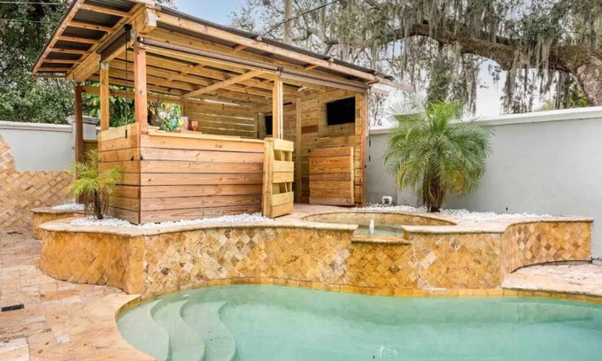 Fairview Shores House | Stunning Orlando Getaway