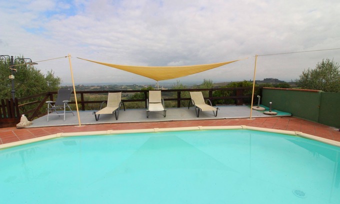 Torrita di Siena Villa | Stunning private villa for 15 people with private pool, WIFI, TV and parking, close to Montepulc.