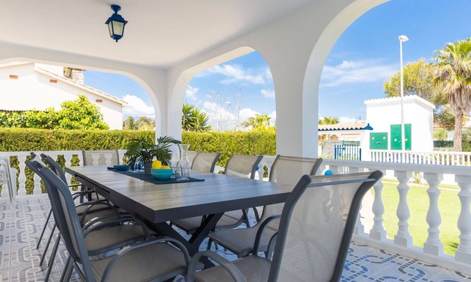 Riumar House | Stunning private villa for 8 guests with private pool, WIFI, A/C, TV, patio and parking