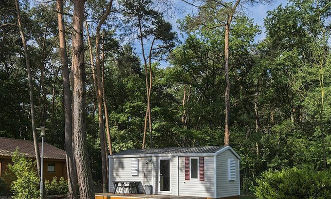 Nieuwe Heide House | Stunning private villa for 4 guests with WIFI, TV, terrace and parking