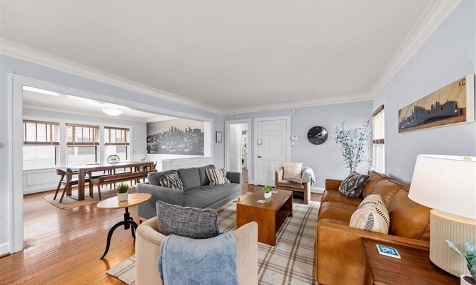 Kansas City House | Stunning South Plaza Home On Loose Park