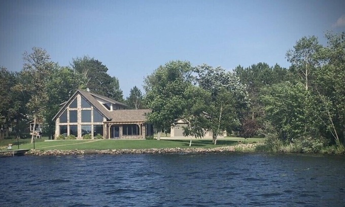Cass Lake Ski Chalet | Stunning vacation home on fabulous Wolf Lake