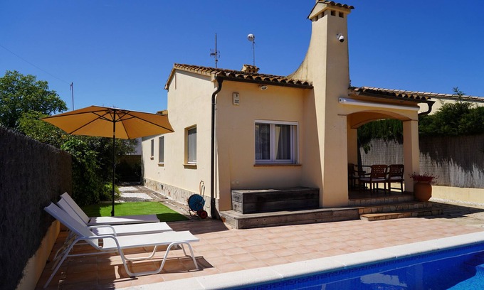 Sant Pere Pescador Villa | Stunning villa near the beach of Sant Pere Pescador