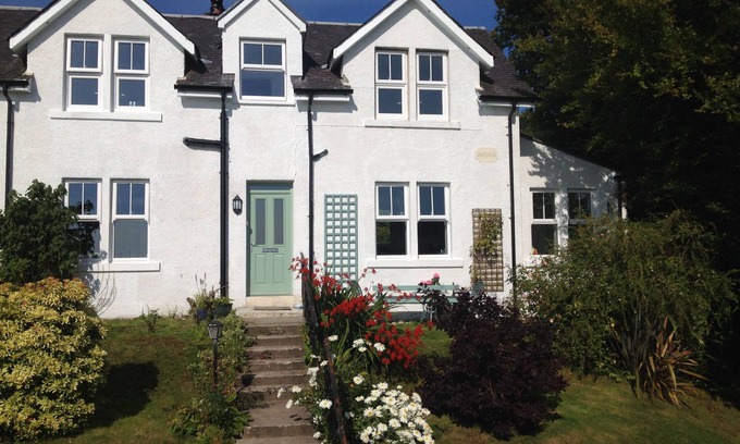 Whiting Bay Cottage | Stunning views of Whiting Bay, Holy Isle and The Clyde WiFi - arranescapes.co.uk