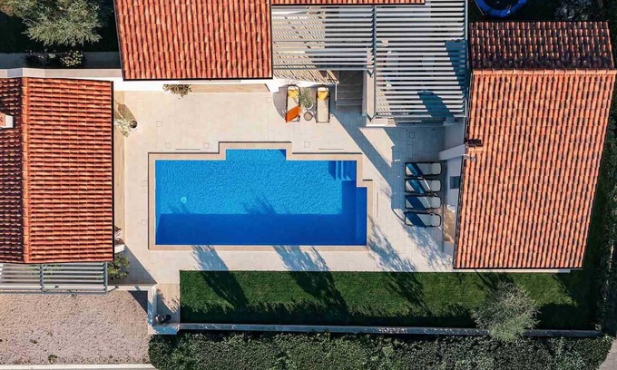 Lindar Villa | Stunning villa with a swimming pool near Pazin