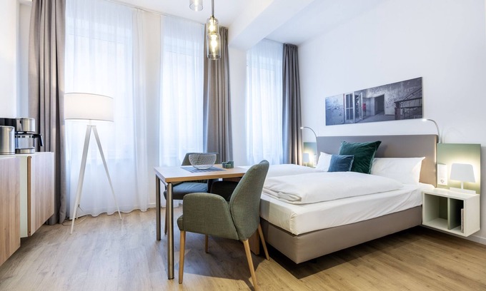 Wismar Apartment | Stylisches Apartment in Hafenlage für den Maritimen Städtetrip ins Schöne Wismar