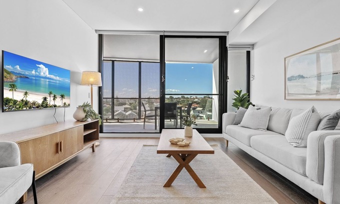 North Fremantle Apartment | Stylish 2-Bed Unit with Views & Rooftop Access