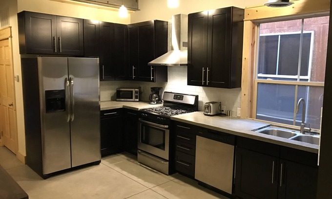 Ogden Condo | Stylish 25th Street Loft