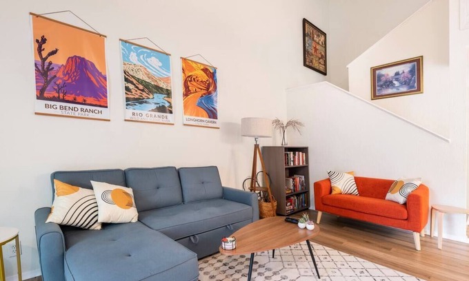 Parker Lane House | Stylish 3‑Bed Townhome w/Private Atrium, Pool & Garage – Near SoCo + Airport+DT