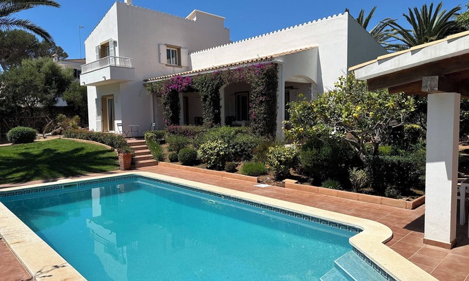 Punta Prima Villa | Stylish 3-Bedroom Villa with Private Pool, Garden and WiFi in Peaceful Location