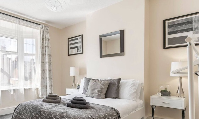 Welford House | Stylish 3bed House Free Parking