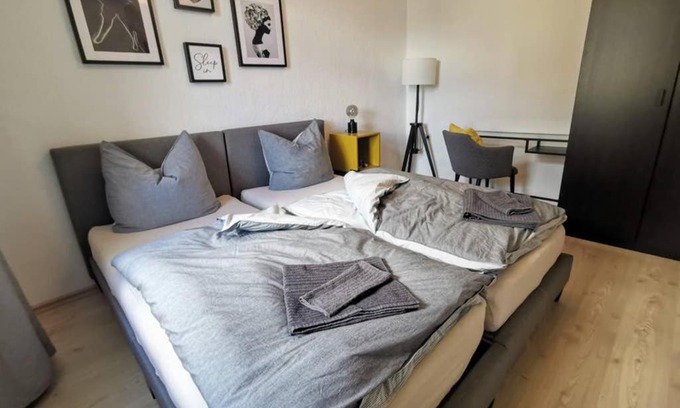 Brand-Erbisdorf Apartment | Stylish 4ZI Netflix, Kaffeetimer, WIFI, Parken
