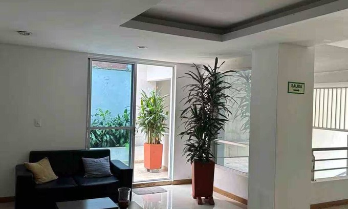 Pereira Apartment | Stylish apartment in Pereira, prime location, perfect for business or leisure.