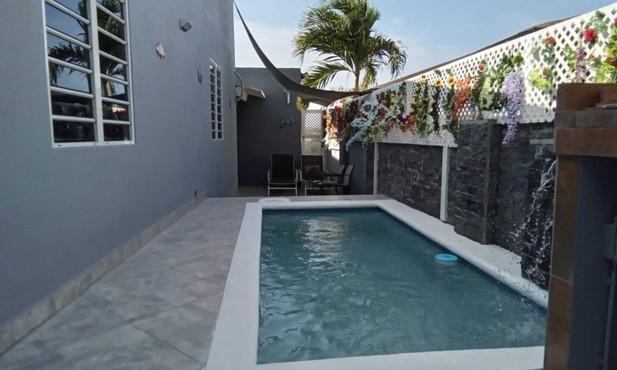 Brievengat Apartment | Stylish apartment w/pool located in peaceful neighbourhood