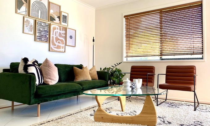 Bilinga Apartment | STYLISH BEACH SIDE PARADISE | SUNLIT COMFORT ON THE GOLD COAST