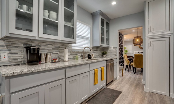 Oak Cliff House | Stylish Bungalow near Bishop Art by RelaxSTR