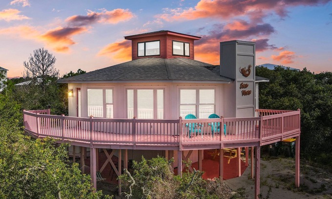 Surf Side Shores House | Stylish Coastal House Just Steps to private Beach! Snowbird Monthly Rates