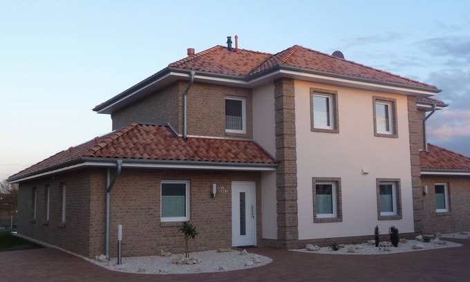 Haren Apartment | Stylish, comfortable holiday home - right on the idyllic marina - Pier 30