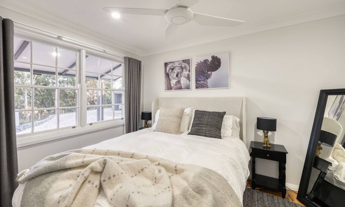 Canyonleigh Cottage | Stylish Country Cottage.