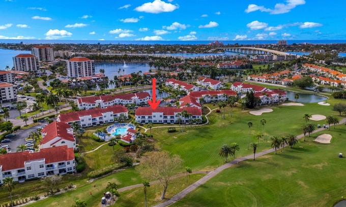 Isla del Sol Condo | Stylish & Cozy Beach Bliss Retreat