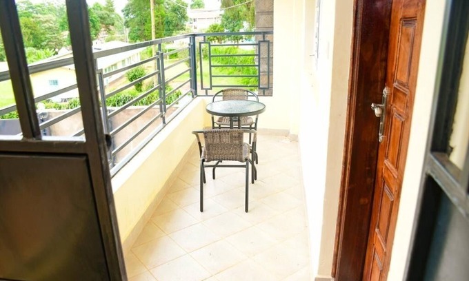 Kitale Apartment | Stylish fully furnished 2 bedroom 2 bath in Kitale 5 min from city center