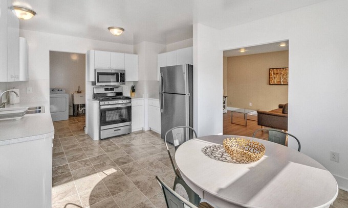 Madison Heights House | Stylish Home Close to Downtown Royal Oak 4BD, 2BA