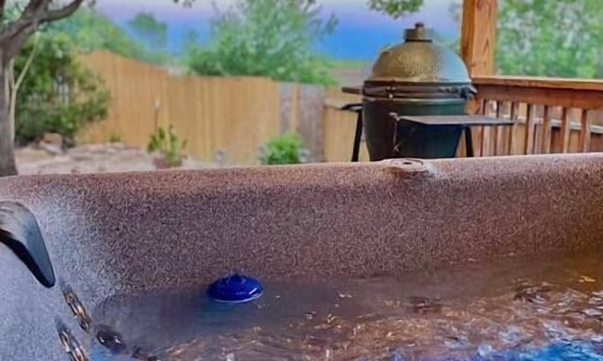 San Antonio House | 🌵 Stylish Hot Tub Oasis 🌵