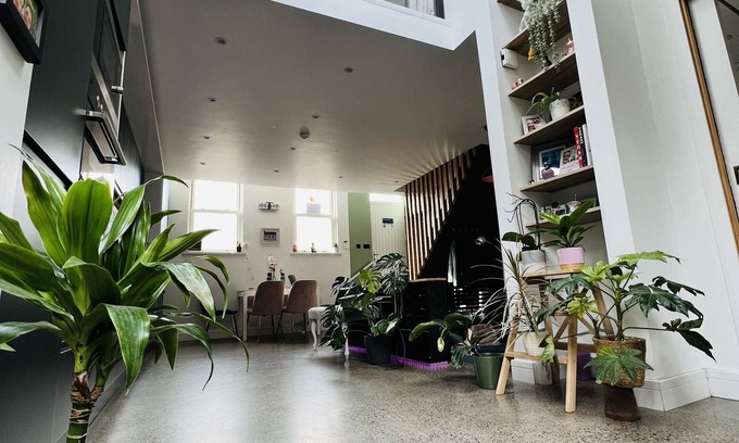 Islandbridge Cottage | Stylish house in Dublin
