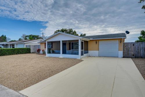 Gulf Highlands House | Stylish Port Richey Home about 8 Mi to Beach Park!