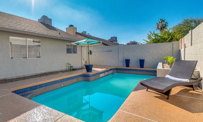 Sunset Ridge House | Stylish Single Family Home, Short Walk to Kierland, Private Pool, 5Bed
