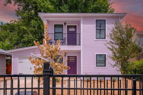 Eastside Promise Neighborhood House | Stylish Stay with Unforgettable Downtown Views