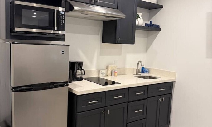 April Sound Apartment | Stylish Studio on Lake Conroe