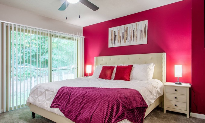 Towson House | Stylish Townhome in Towson