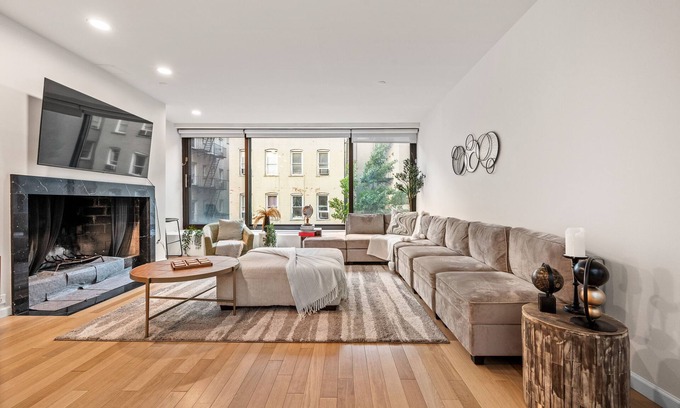 Central Park South Apartment | Stylish Upper Eastside Oasis Pool and Rooftop
