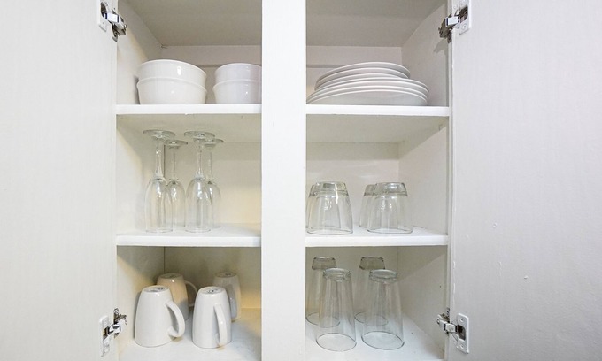 Glen Iris Apartment | Stylish1BD Workspace/8mins->DWTN/Close to 5 Hospitals