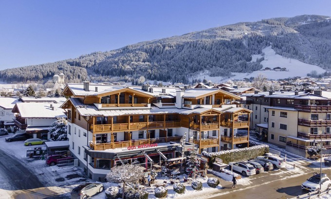 Kaprun Apartment | Stylishly furnished apartment, centrally located in Kaprun