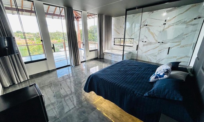 Almeida House | Suíte Premium Hidro Prox Serra do Cipó - Sítio Araras Cipó