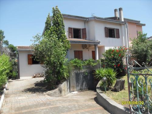 Tratalias House | Su domus de Corinne